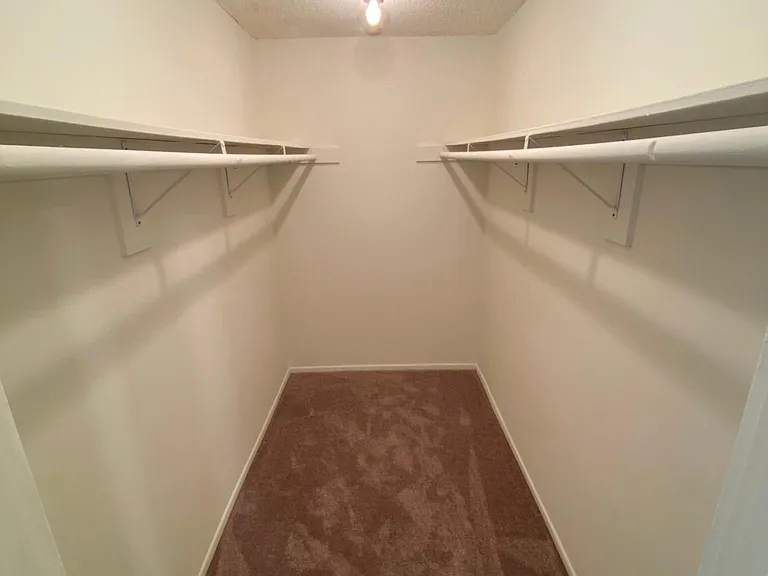 11425 Rochester Ave #15 — Photo 13