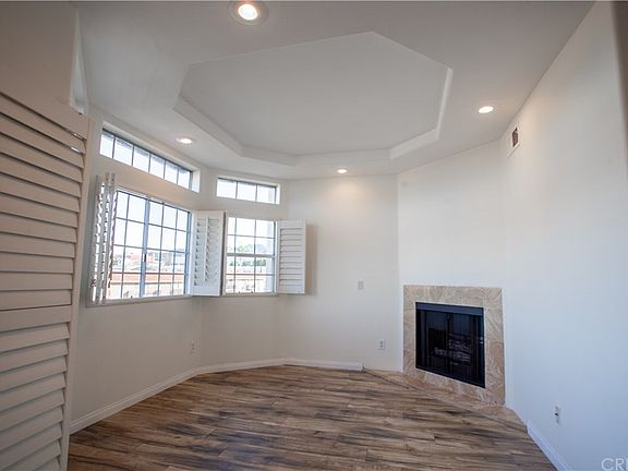 4th image of 4455 Hazeltine Ave APT 202