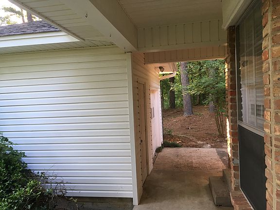 3rd image of 21 Turtle Creek Dr