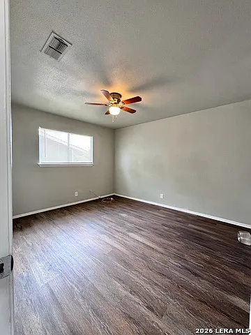 4811 Castle Strm — Photo 8