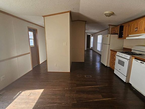 3rd image of 2320 E Macarthur Rd Lot A74