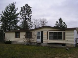 15860 Riverside Trl, Wolverine, MI 49799