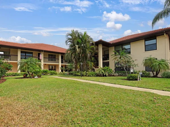 771 SW South River Drive #102, Stuart, FL 34997
