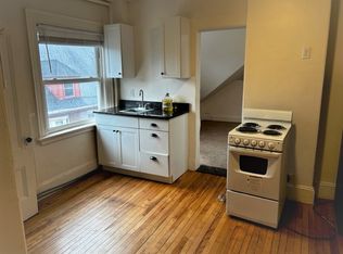 8 Walker St #14, Portland, ME 04102
