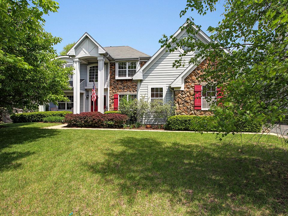 1st image of 8088 Orchard Cmns E