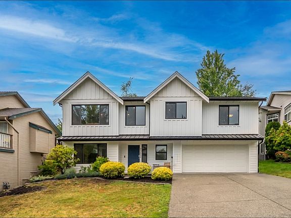 3rd image of 35452 Strathcona Ct