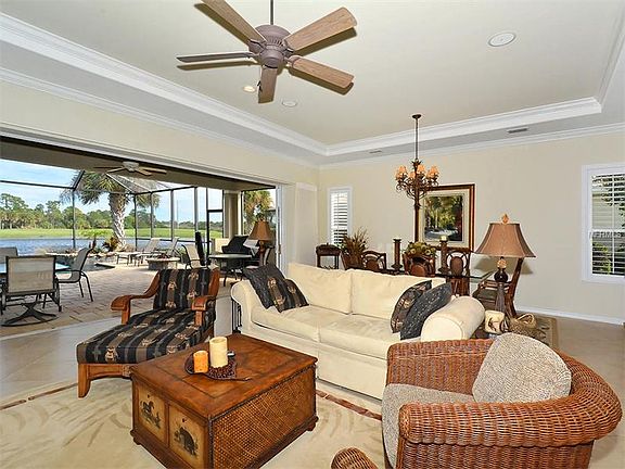 3rd image of 118 Cipriani Way