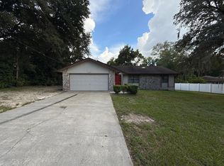 10825 N Quarry Dr, Citrus Springs, FL 34434