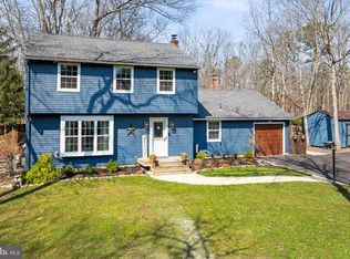 7 Wicklow Dr, Shamong, NJ 08088