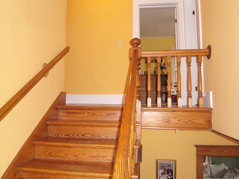 2nd image of 24 Kensington Rd