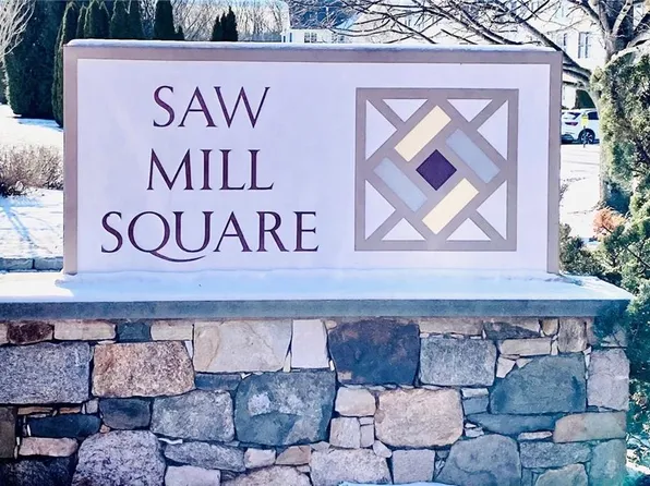15 Saw Mill Dr #103, North Kingstown, RI 02852