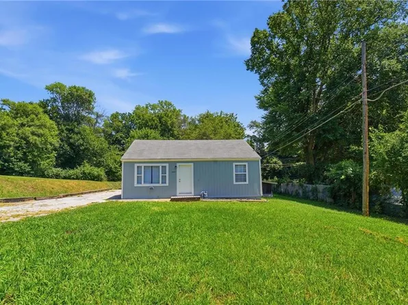 1601 N 49th St, Kansas City, KS 66102
