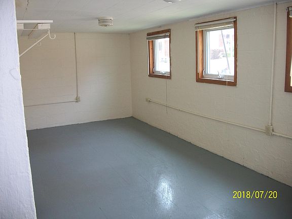 3rd image of 32 N College St Ste C