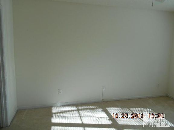 4th image of 1418 Willoughby Park #3