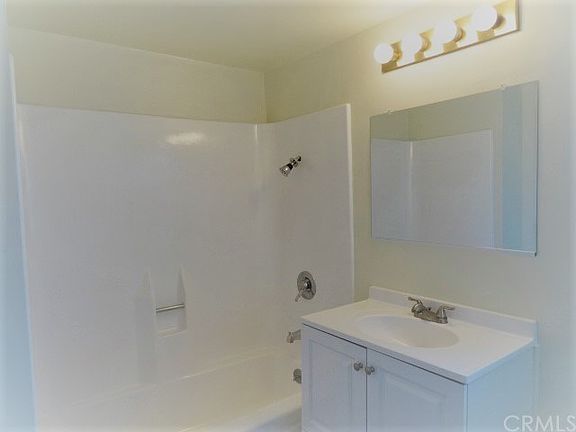 4th image of 6445 Temple City Blvd