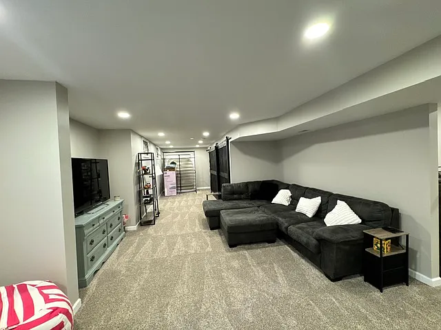 301 Jackson Dr — Photo 28
