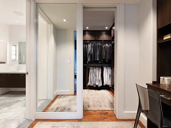 123 Baxter Street image 8 of 13