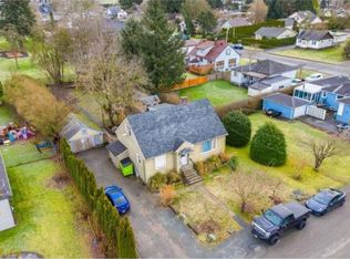 9754 Oak St, Chilliwack, BC V2P 5A4