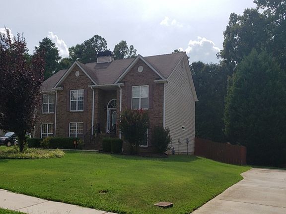 2nd image of 9216 Carnes Crossing Cir