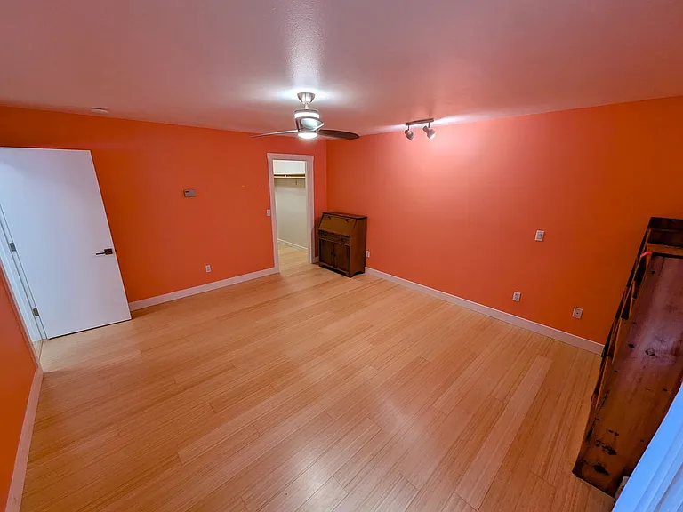 2981 Foster Ave — Photo 18