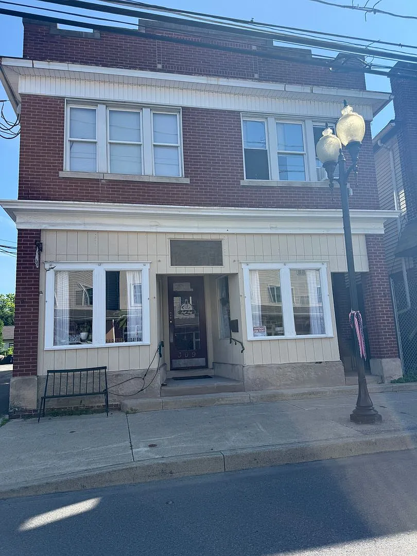 309 Church Street — Photo 1