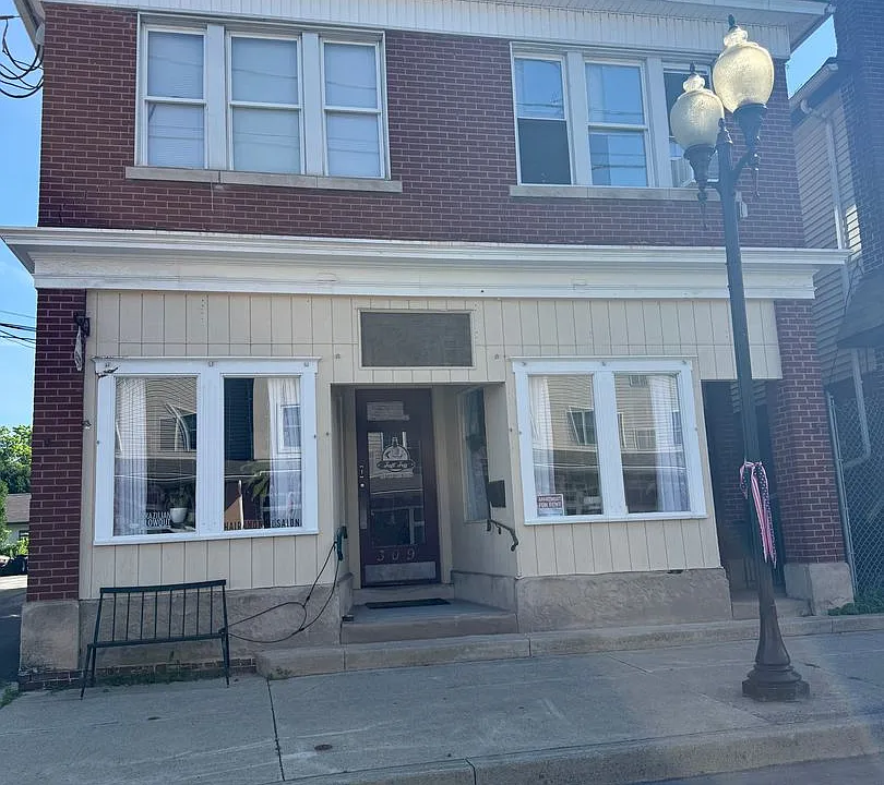 309 Church St