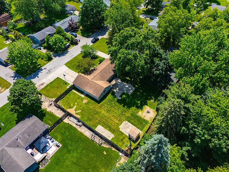 3130 Greenlawn Ave — Photo 34