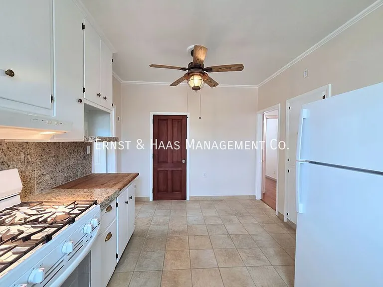 9497 Foster Rd — Photo 24