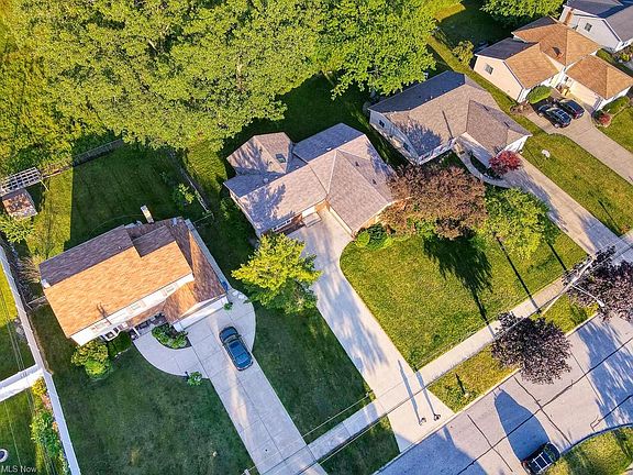 4th image of 4727 Westview Dr