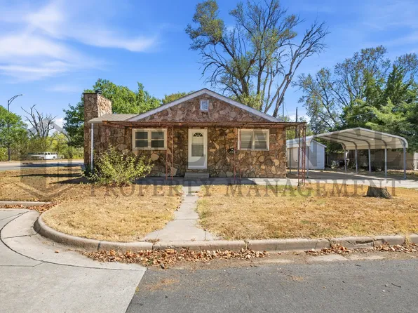 641 N McLean Blvd, Wichita, KS 67203
