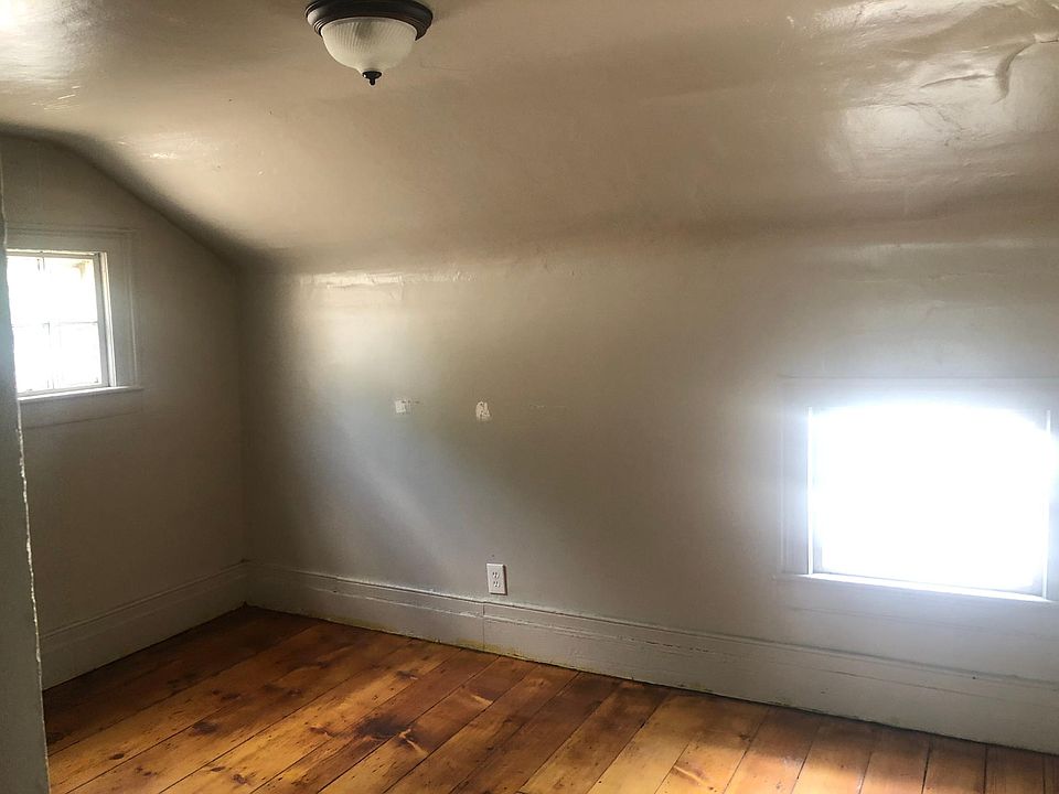 2nd image of 522 South Ave APT 1