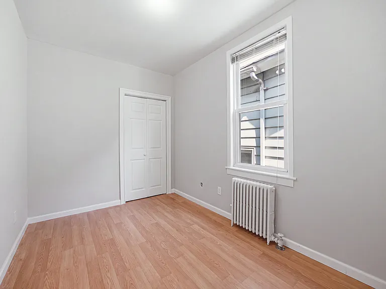 29 W 52nd St #2 — Photo 10