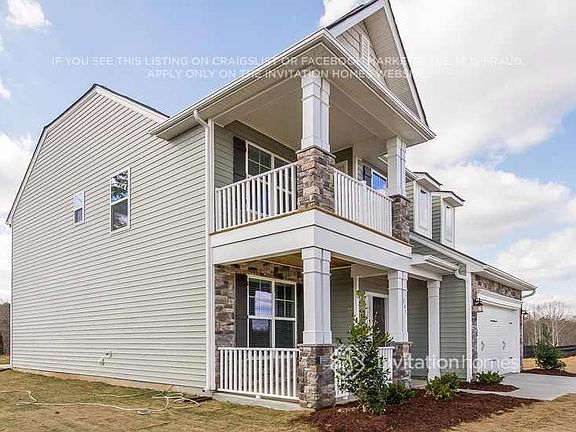 3rd image of 141 Kingston Dr