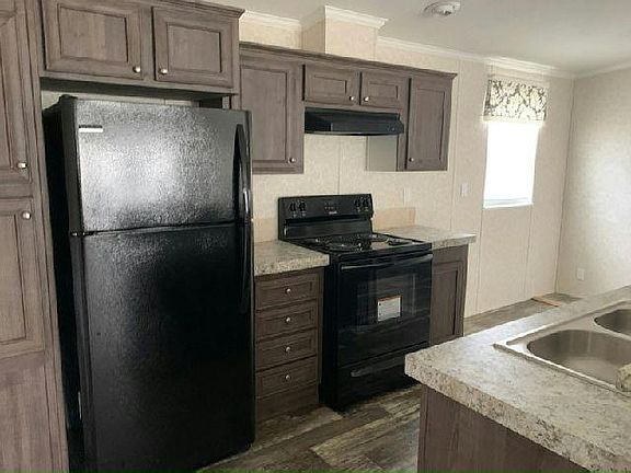 5th image of 9711C Polak Dr #227