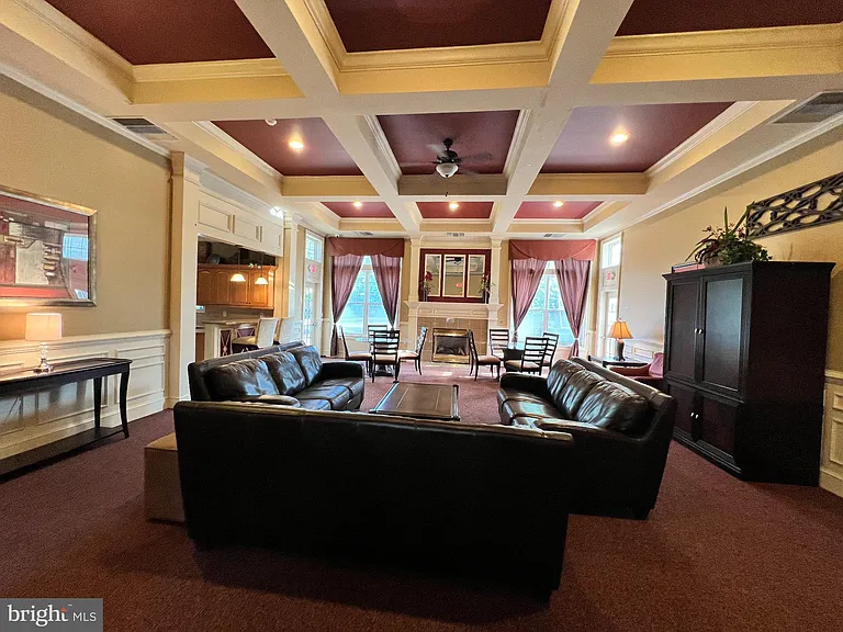 416 Masterson Ct — Photo 34