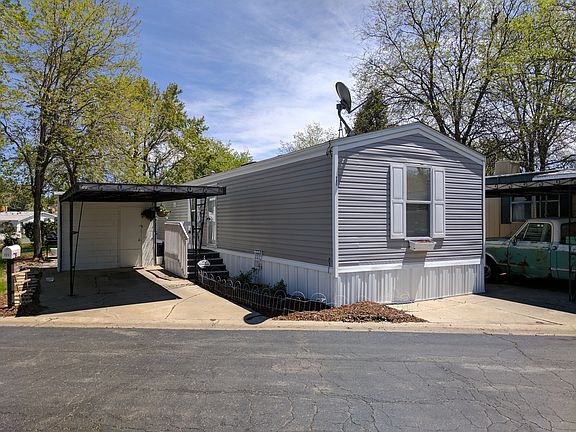 5th image of 3009 6th Ave E