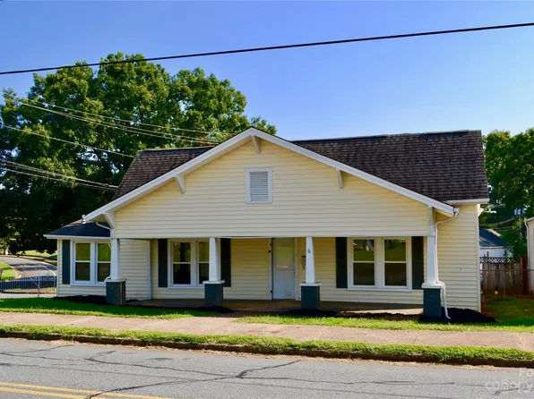 220 Arlington St, Forest City, NC 28043