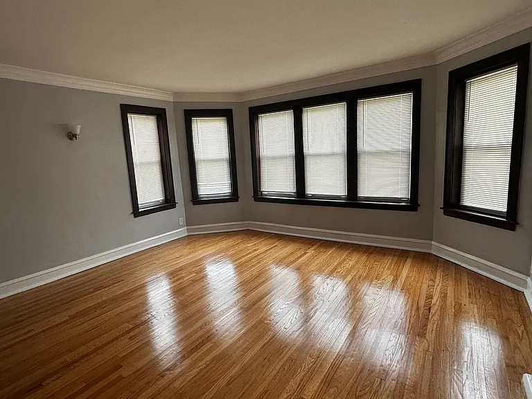 7319 S Rockwell St #2 — Photo 5