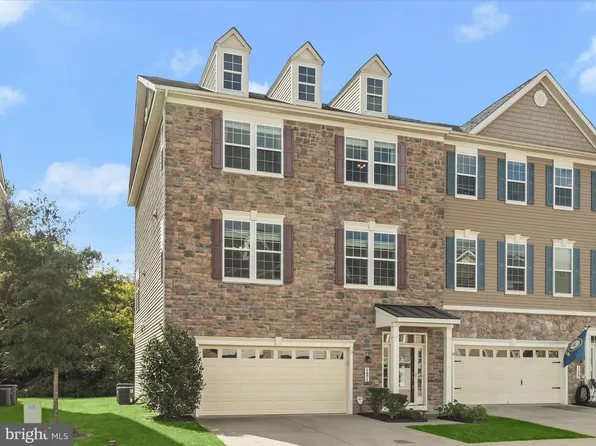 121 Merlot St, Millersville, MD 21108