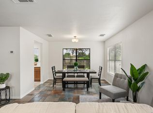 9711 Diamond Cliff Dr, Helotes, TX 78023