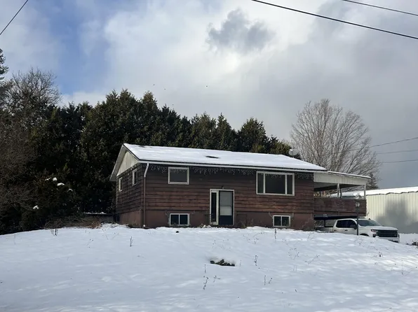 9 Pouliot Avenue, Barre City, VT 05461