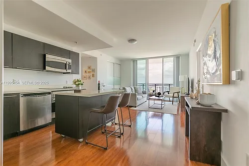 90 SW 3rd St #3806 Photo 1