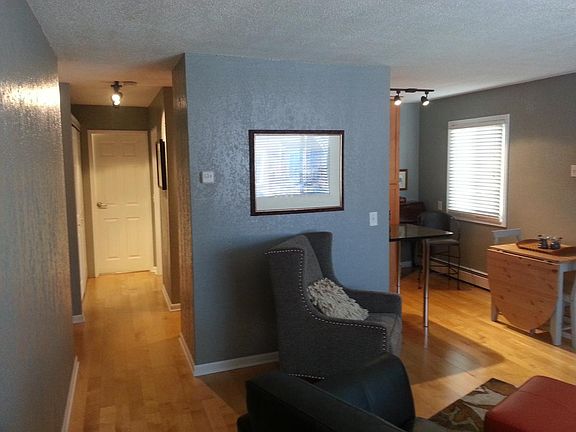 3rd image of 3018 Aldrich Ave S APT 14