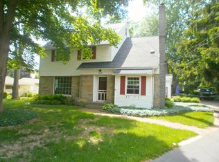 625 Charlotte Ave NW, Grand Rapids, MI 49504