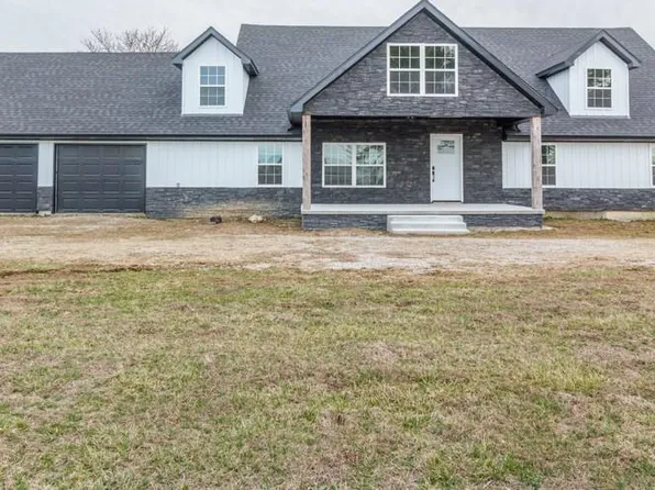 24110 Evanston Rd, Lebanon, MO 65536