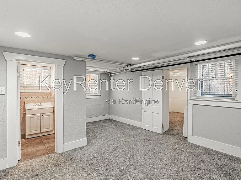 945 N Washington St #100 — Photo 29