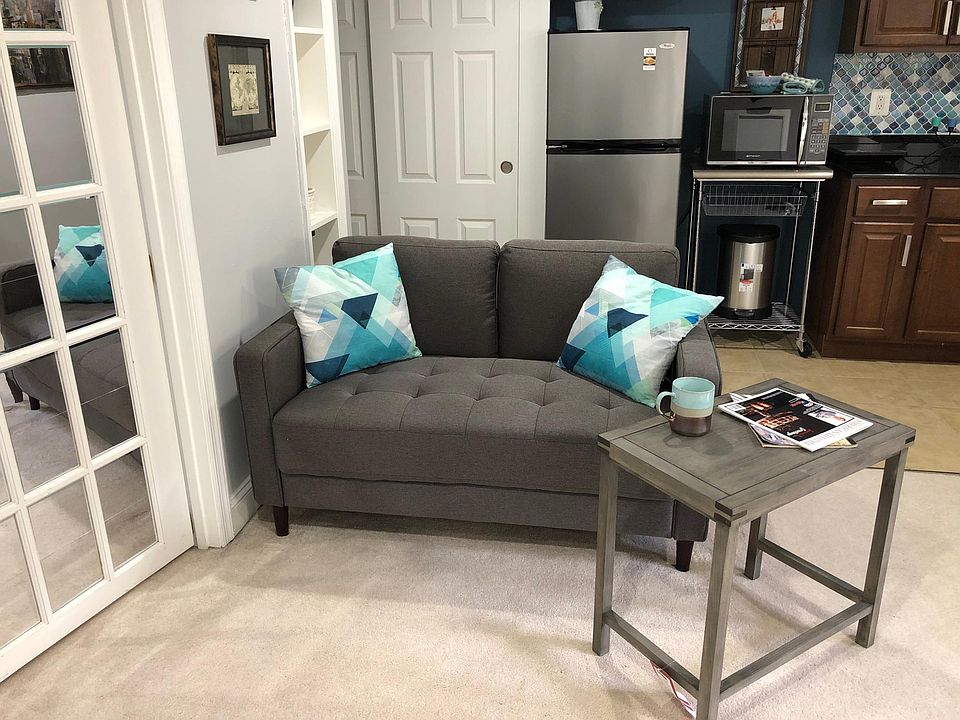 Brand new Furnitures on this photo