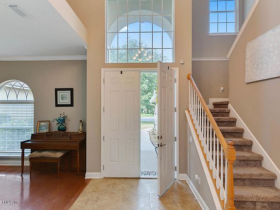 5th image of 2398 W Clovelly Ln