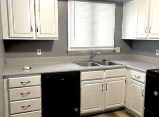 5560 Cresthaven Ln #A, Toledo, OH 43614