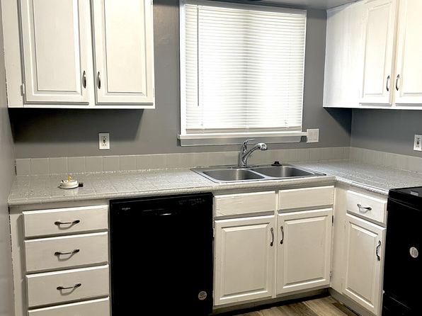 5560 Cresthaven Ln #A